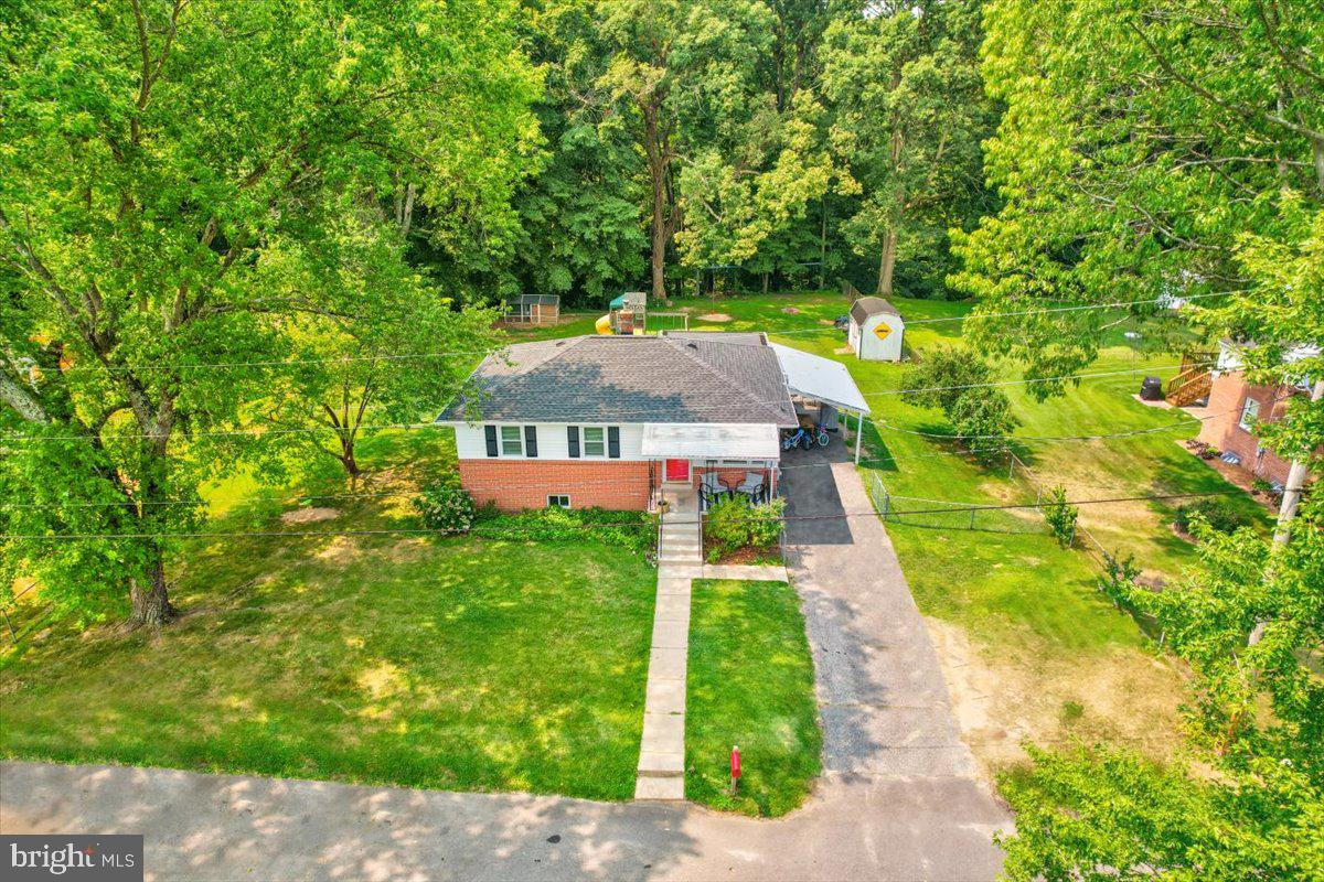 18 Robshire Manor Road Huntingtown, MD 20639 - Photo 41 of 48 Parking for 2-3 cars in driveway