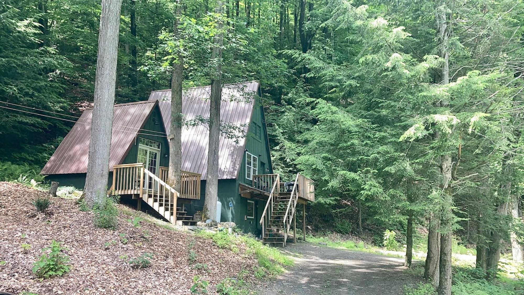 262 Broad Brook Road Vernon, VT 05354 - Photo 1 of 12 Gallery Image 1