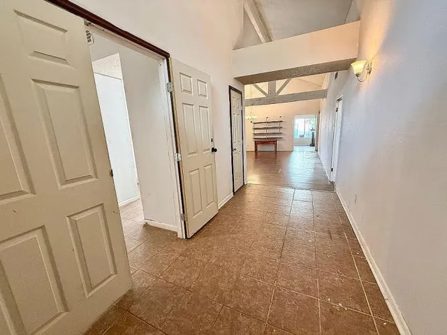 $228,900 | 2401 Memorial Drive, Bryan, TX 77802