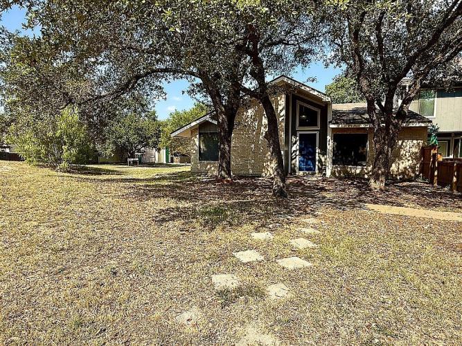 2401 Memorial Drive Bryan, TX 77802 - Photo 2 of 21