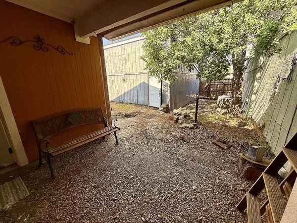 $228,900 | 2401 Memorial Drive, Bryan, TX 77802