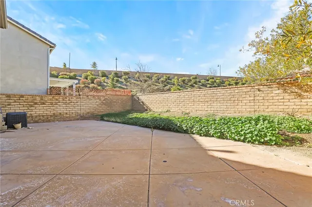 $515,000 | 37215 Queen Anne Place, Palmdale, CA 93551