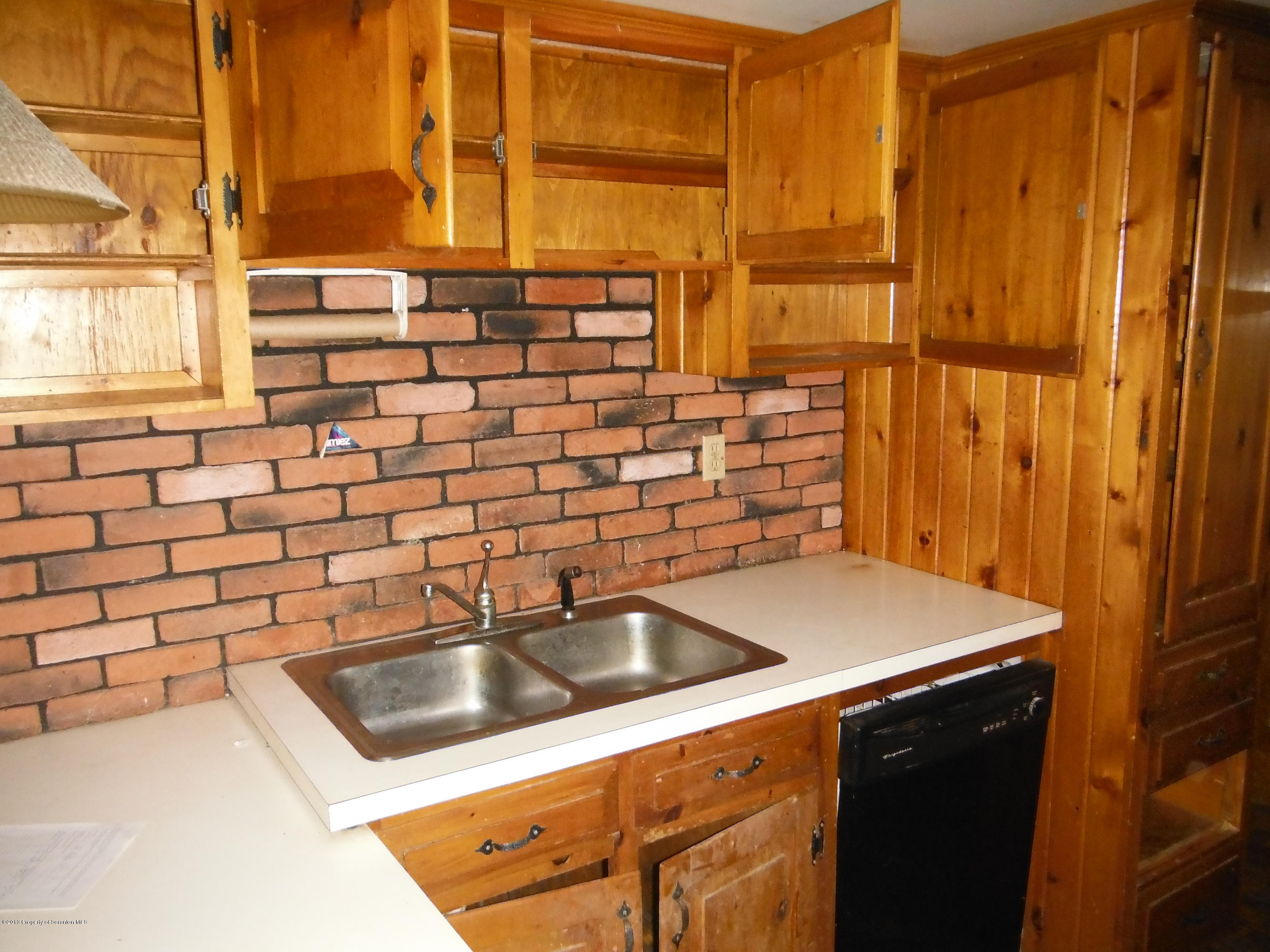 22 Ridge Street Montrose, PA 18801 - Photo 3 of 25 Gallery Image 3