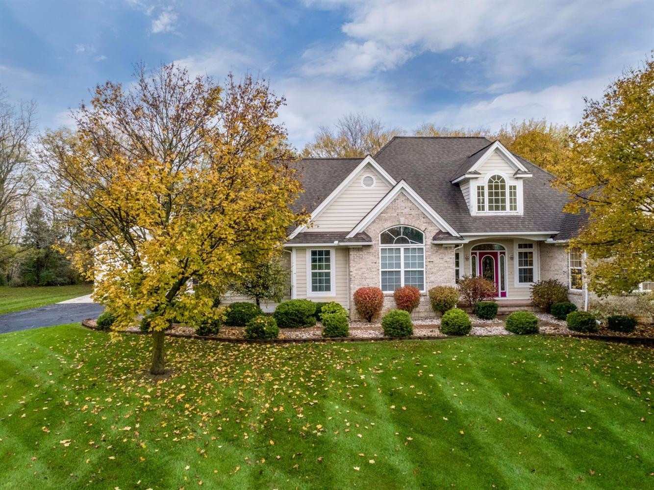464 Hunters Ridge Drive Saline, MI 48176 - Photo 1 of 10 Photo 1