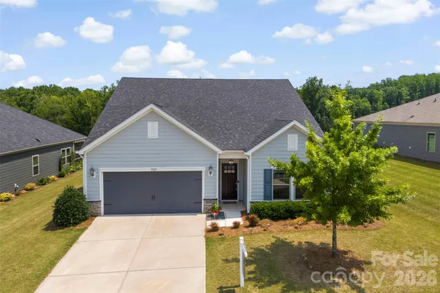 $525,000 | 5727 Lavaux Court, Charlotte, NC 28214