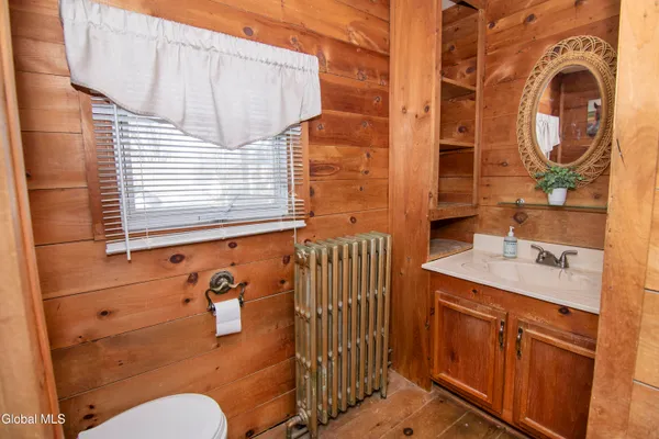 $249,900 | 14 Grove Avenue, Hudson Falls, NY 12839