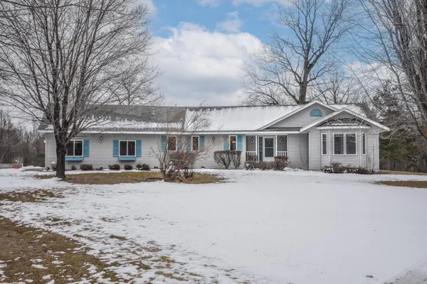 $525,000 | 12141 Fantail Road, Royalton, MN 56373