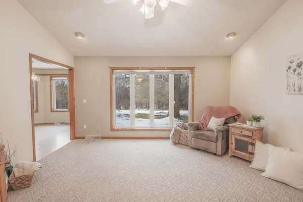 $525,000 | 12141 Fantail Road, Royalton, MN 56373