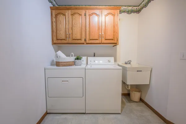 $525,000 | 12141 Fantail Road, Royalton, MN 56373