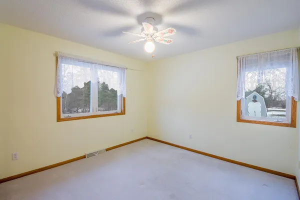 $525,000 | 12141 Fantail Road, Royalton, MN 56373