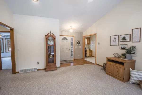 $525,000 | 12141 Fantail Road, Royalton, MN 56373