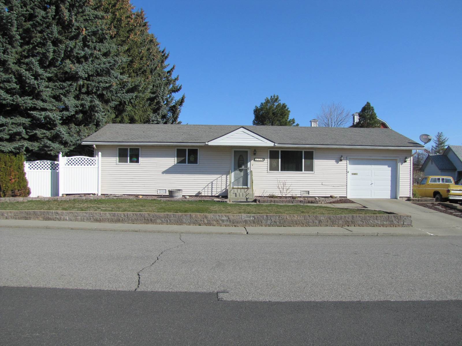 612 West 6th Street Cheney, WA 99004 - Photo 1 of 39 Gallery Image 1