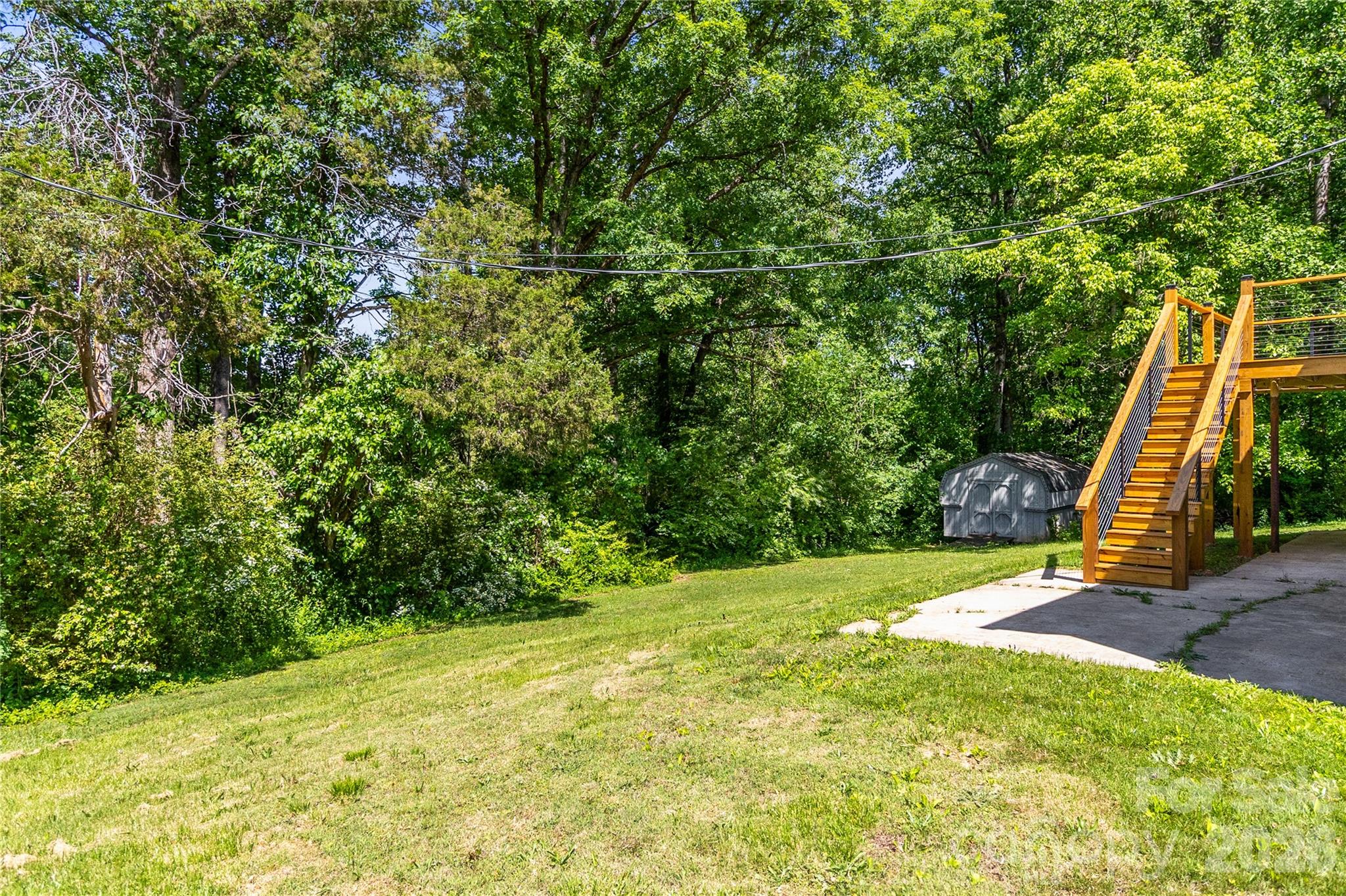 2474 Cedar Valley Drive Conover, NC 28613 - Photo 5 of 42