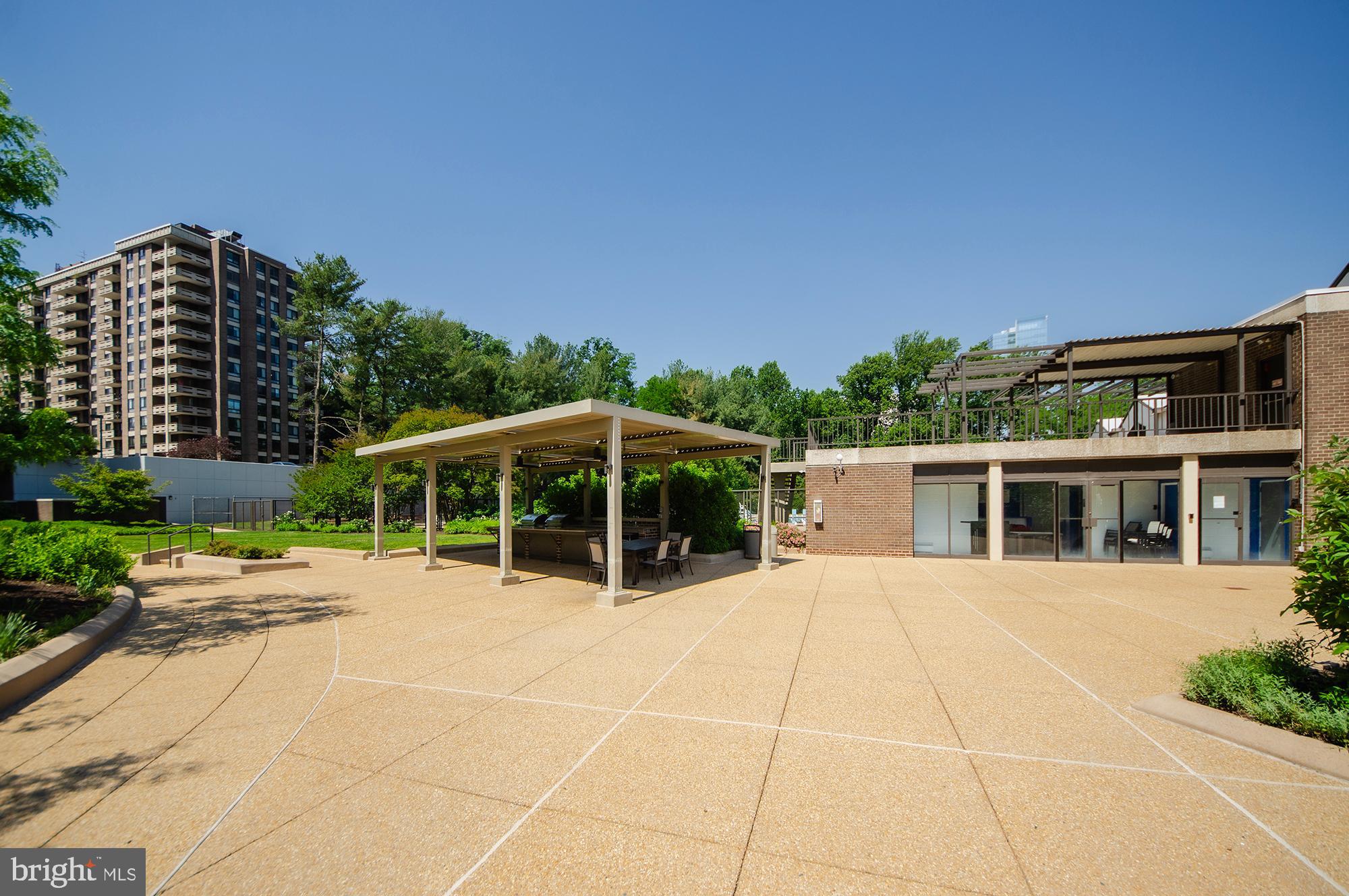1800 Old Meadow Road, Unit 1018 McLean, VA 22102 - Photo 33 of 35