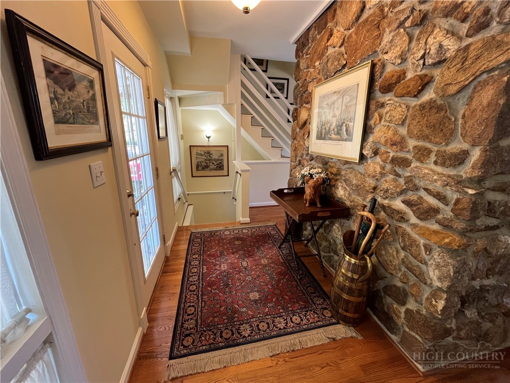638 Ridge Road Glade Valley, NC 28627 - Photo 4 of 44 a view of an entryway with sitting area