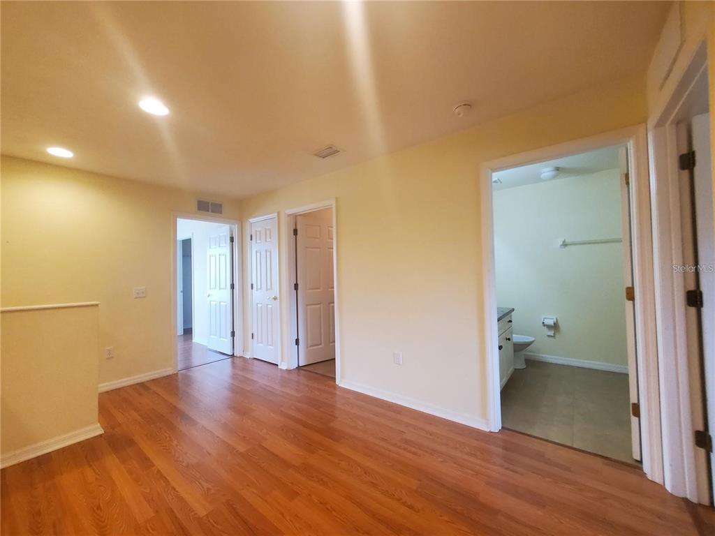 1561 Northwest 29 Road, Unit 228 Gainesville, FL 32605 - Photo 19 of 31