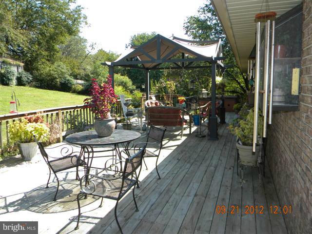 1805 Albert Rill Road Hampstead, MD 21074 - Photo 1 of 30 REAR DECK