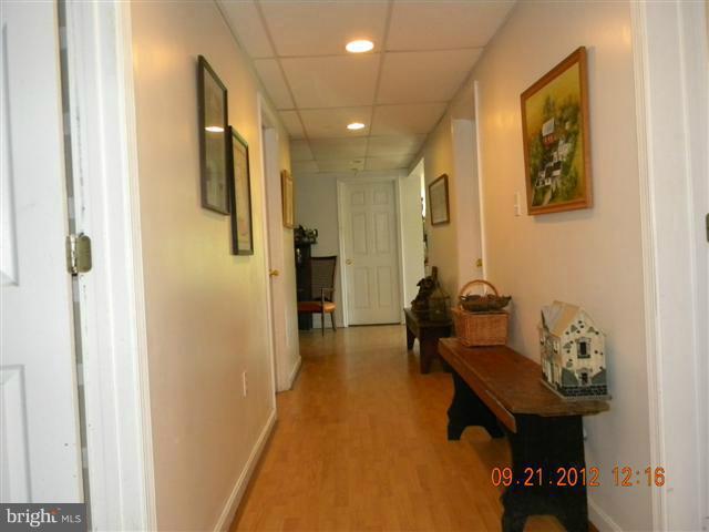 1805 Albert Rill Road Hampstead, MD 21074 - Photo 21 of 30 Interior (General)
