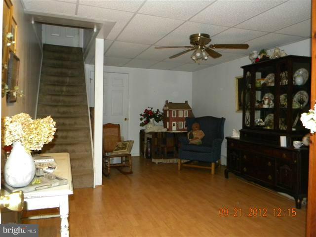 1805 Albert Rill Road Hampstead, MD 21074 - Photo 29 of 30 Family Room