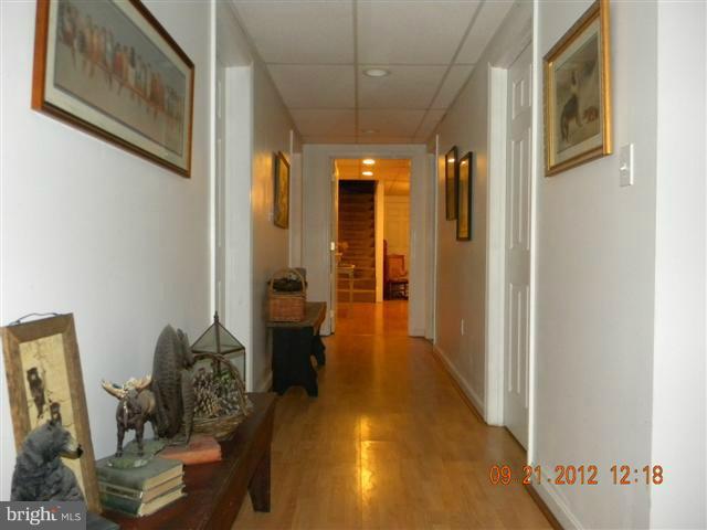 1805 Albert Rill Road Hampstead, MD 21074 - Photo 7 of 30 Interior (General)