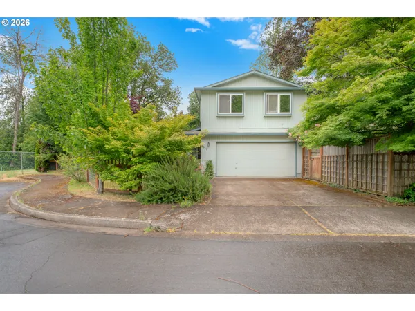 $514,900 | 4017 Dillard Road, Eugene, OR 97405