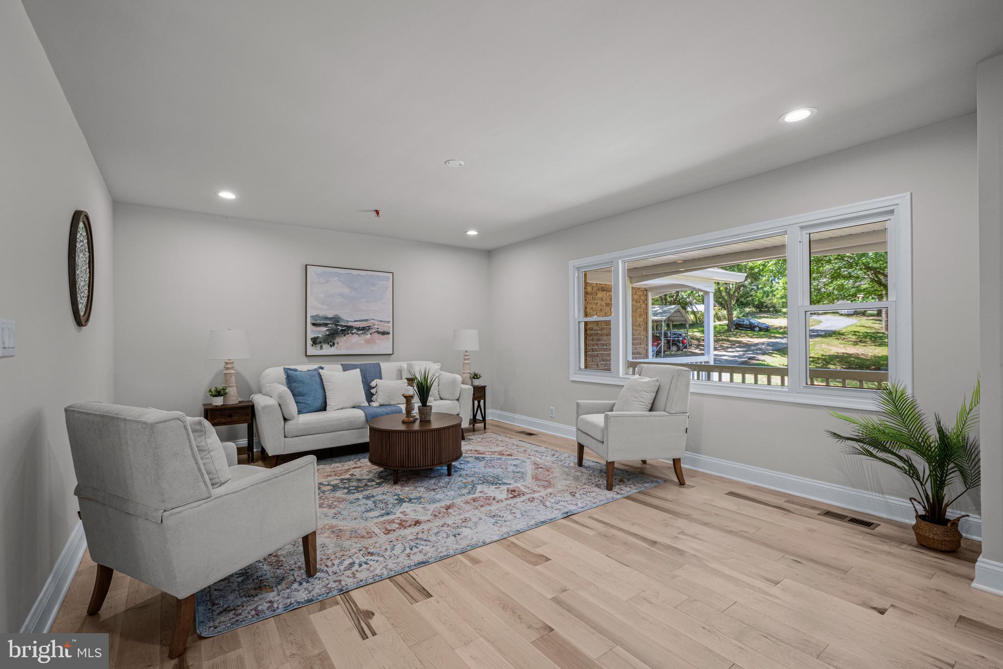 337 Kolbe Road Westminster, MD 21157 - Photo 4 of 42