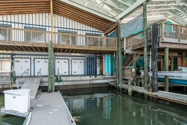 $899,000 | 318 West Cotter Avenue, Unit 2, Port Aransas, TX 78373