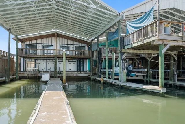 $899,000 | 318 West Cotter Avenue, Unit 2, Port Aransas, TX 78373