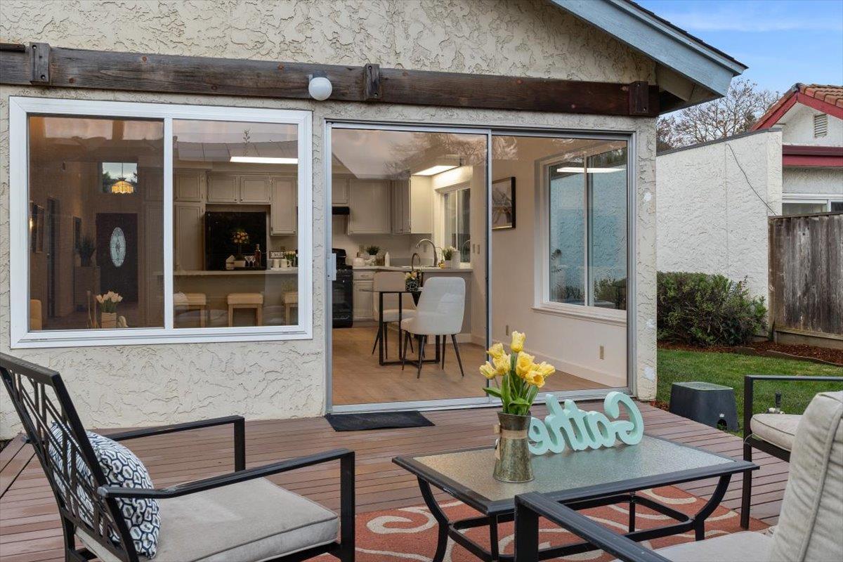 7206 Vía Lomas San Jose, CA 95139 - Photo 28 of 37 a outdoor space with chairs and a table