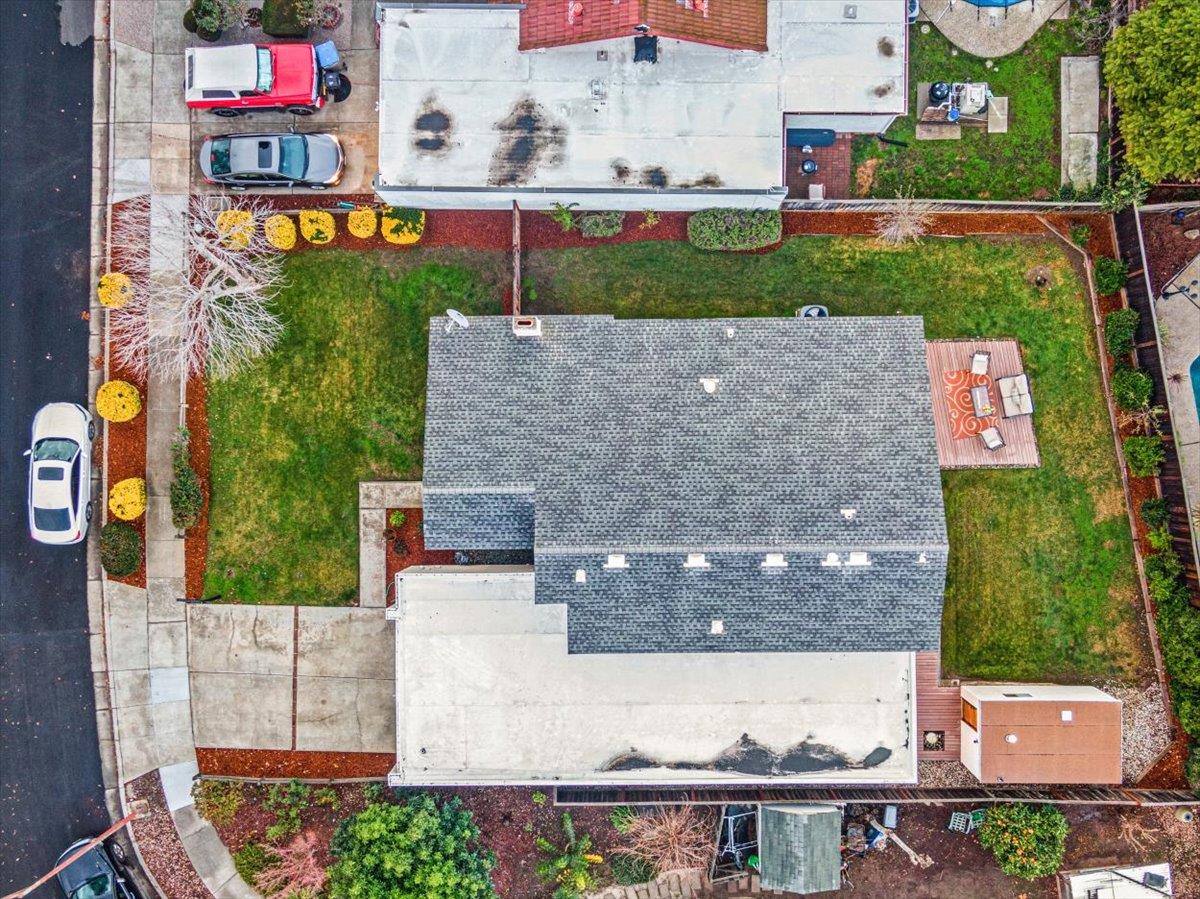 7206 Vía Lomas San Jose, CA 95139 - Photo 35 of 37 front view of house with a yard