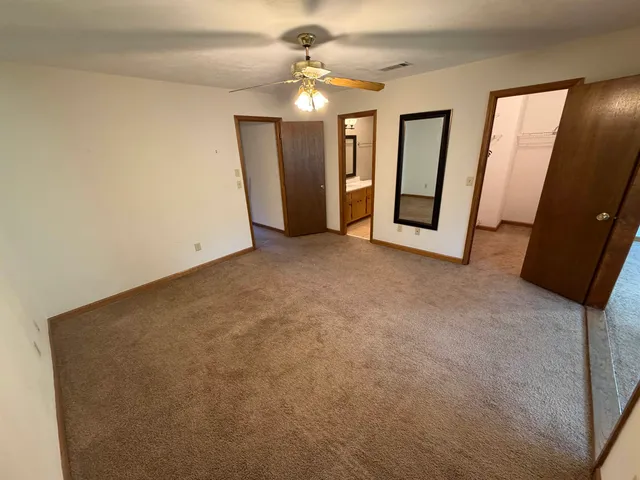 $2,050 | 3207 Shamrock Street East, Unit 33, Tallahassee, FL 32309