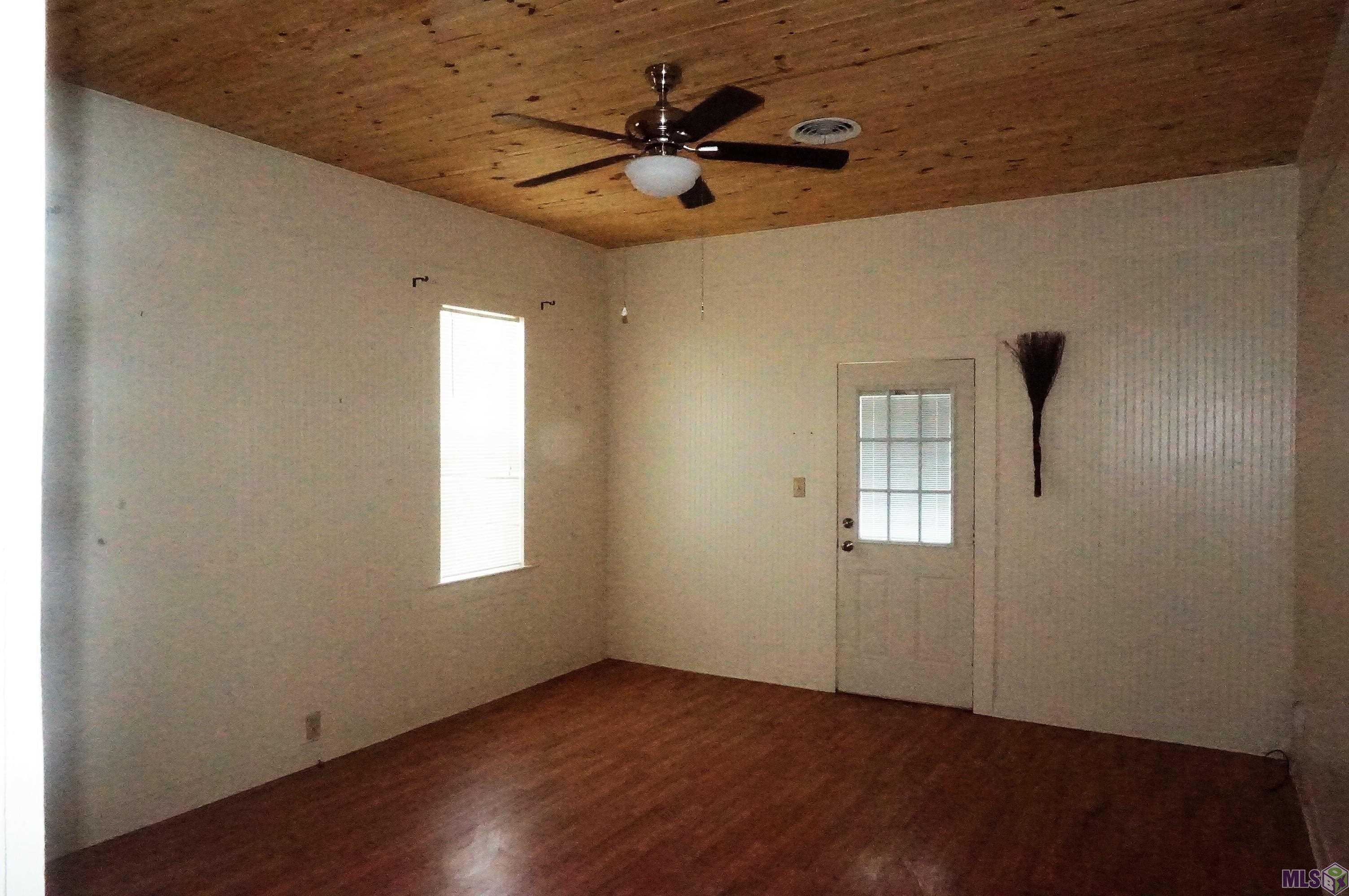 2016 Highway 182, Unit 3 Raceland, LA 70394 - Photo 6 of 30