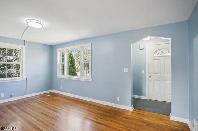 $499,999 | 144 Bremond Street, Belleville, NJ 07109