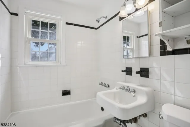 $499,999 | 144 Bremond Street, Belleville, NJ 07109