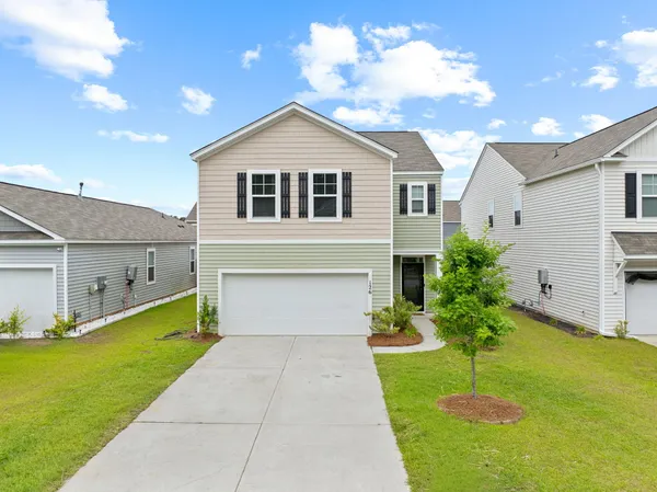 $375,000 | 126 Sunray Lane, Summerville, SC 29486