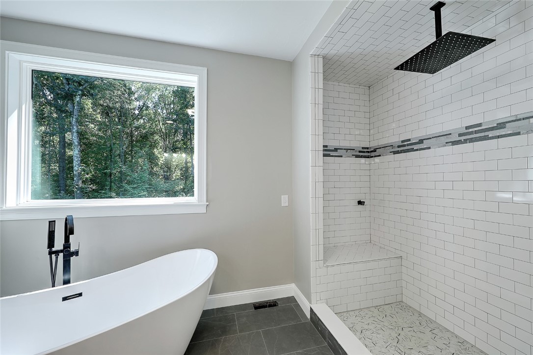 52 Pine Swamp Road Cumberland, RI 02864 - Photo 14 of 30