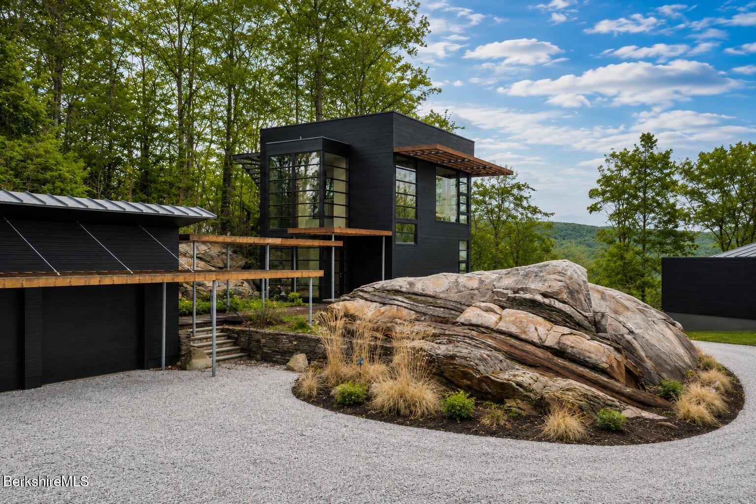 250 Long Pond Road Great Barrington, MA 01230 - Photo 42 of 56 Guest house