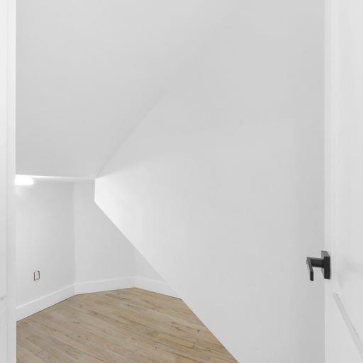 87 Adelphi Street Brooklyn, NY 11205 - Photo 19 of 35 a view of a small space