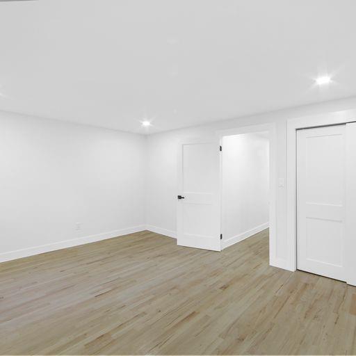 87 Adelphi Street Brooklyn, NY 11205 - Photo 33 of 35 a view of an empty room