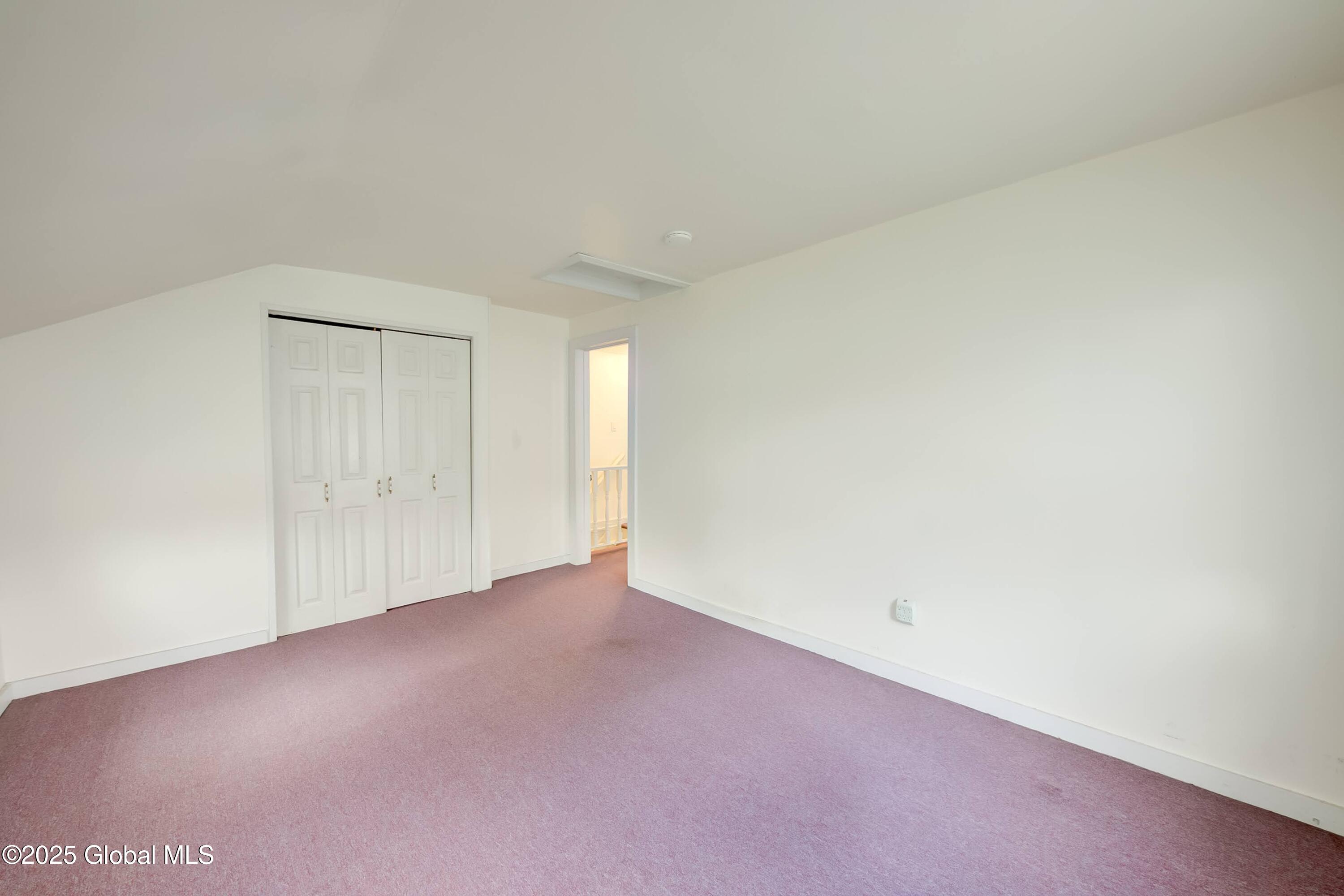 147 Parker Hall Road Kinderhook, NY 12130 - Photo 20 of 39 147 Park Hall-35