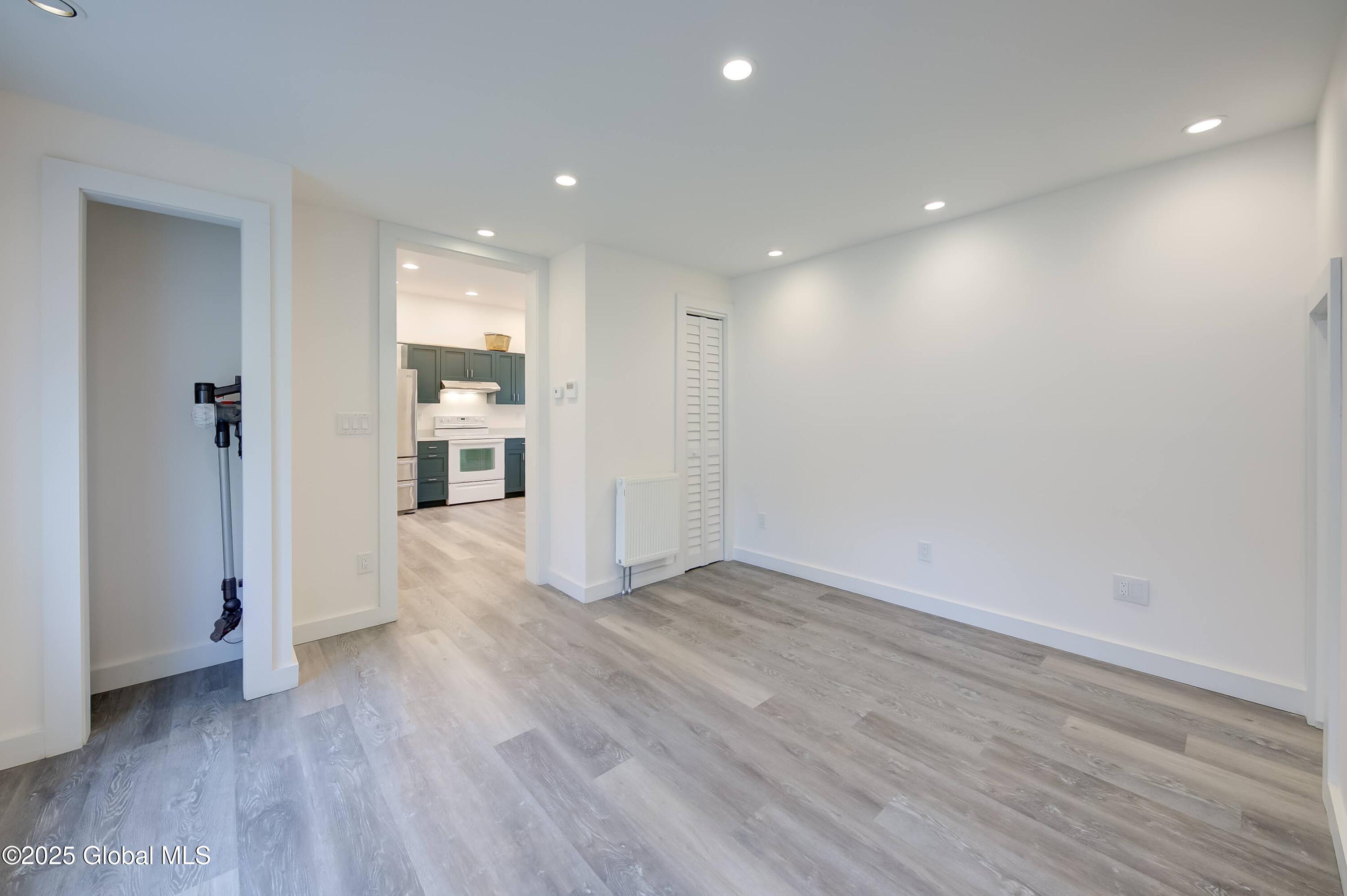 147 Parker Hall Road Kinderhook, NY 12130 - Photo 32 of 39 147 Park Hall-49