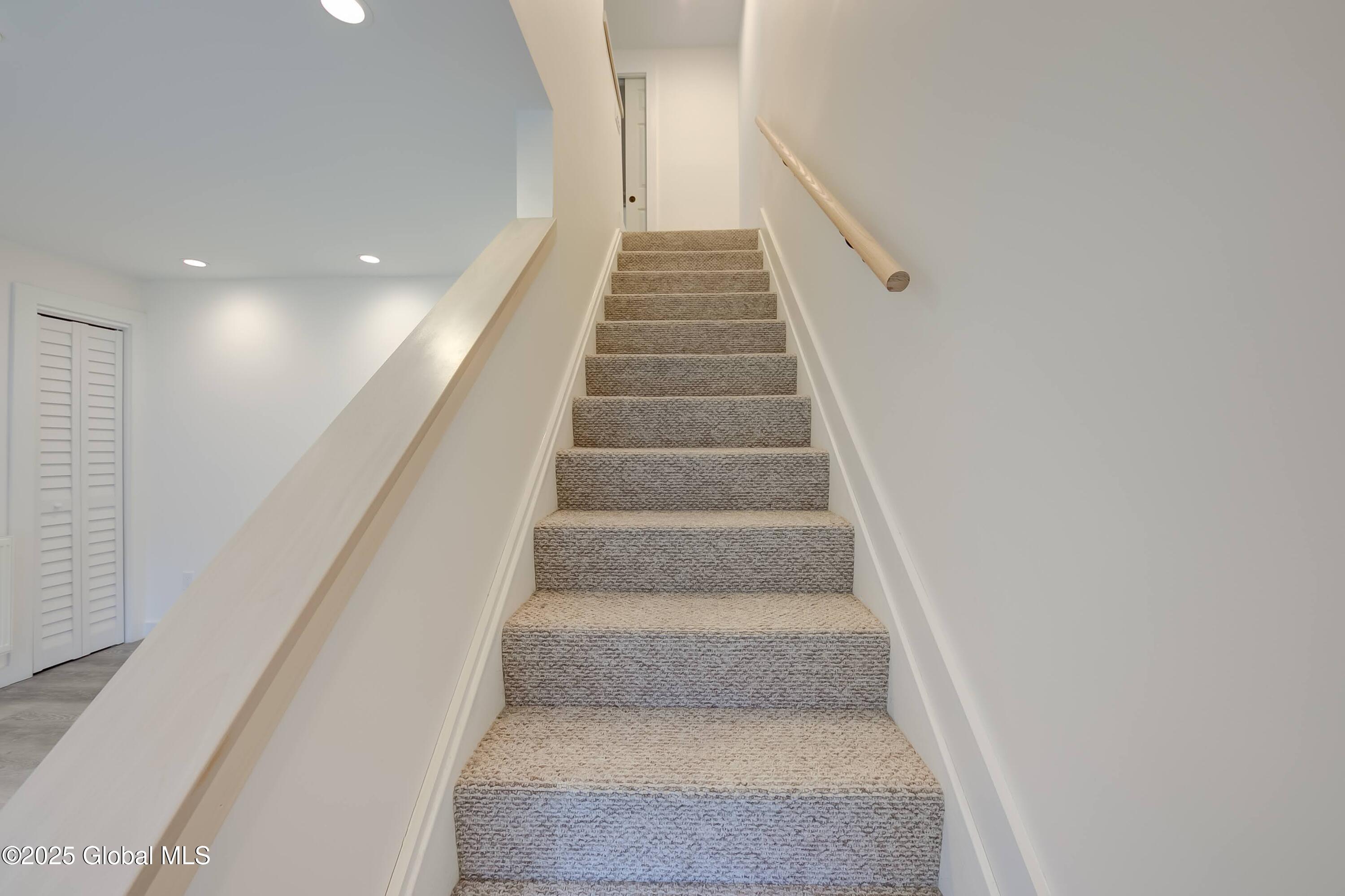 147 Parker Hall Road Kinderhook, NY 12130 - Photo 33 of 39 147 Park Hall-50