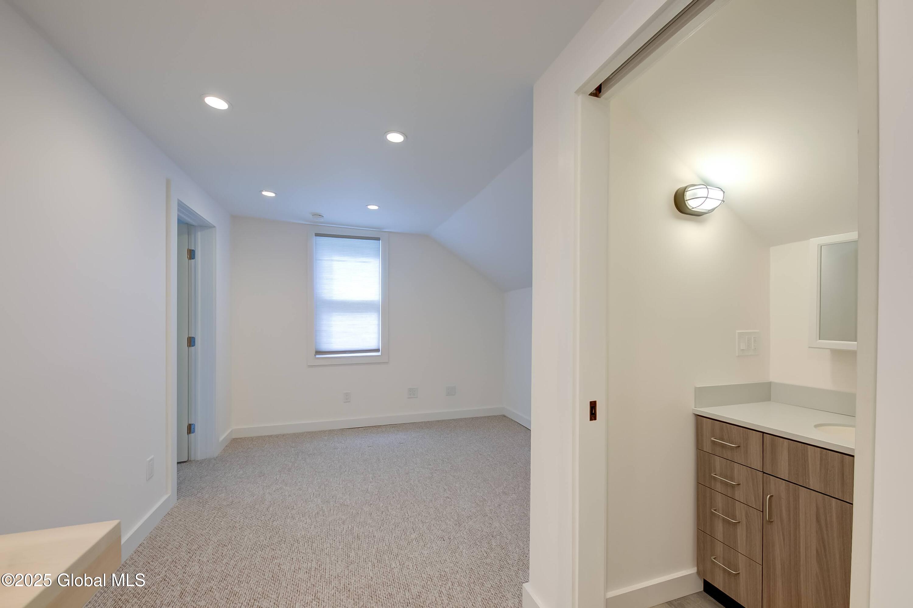 147 Parker Hall Road Kinderhook, NY 12130 - Photo 34 of 39 147 Park Hall-51