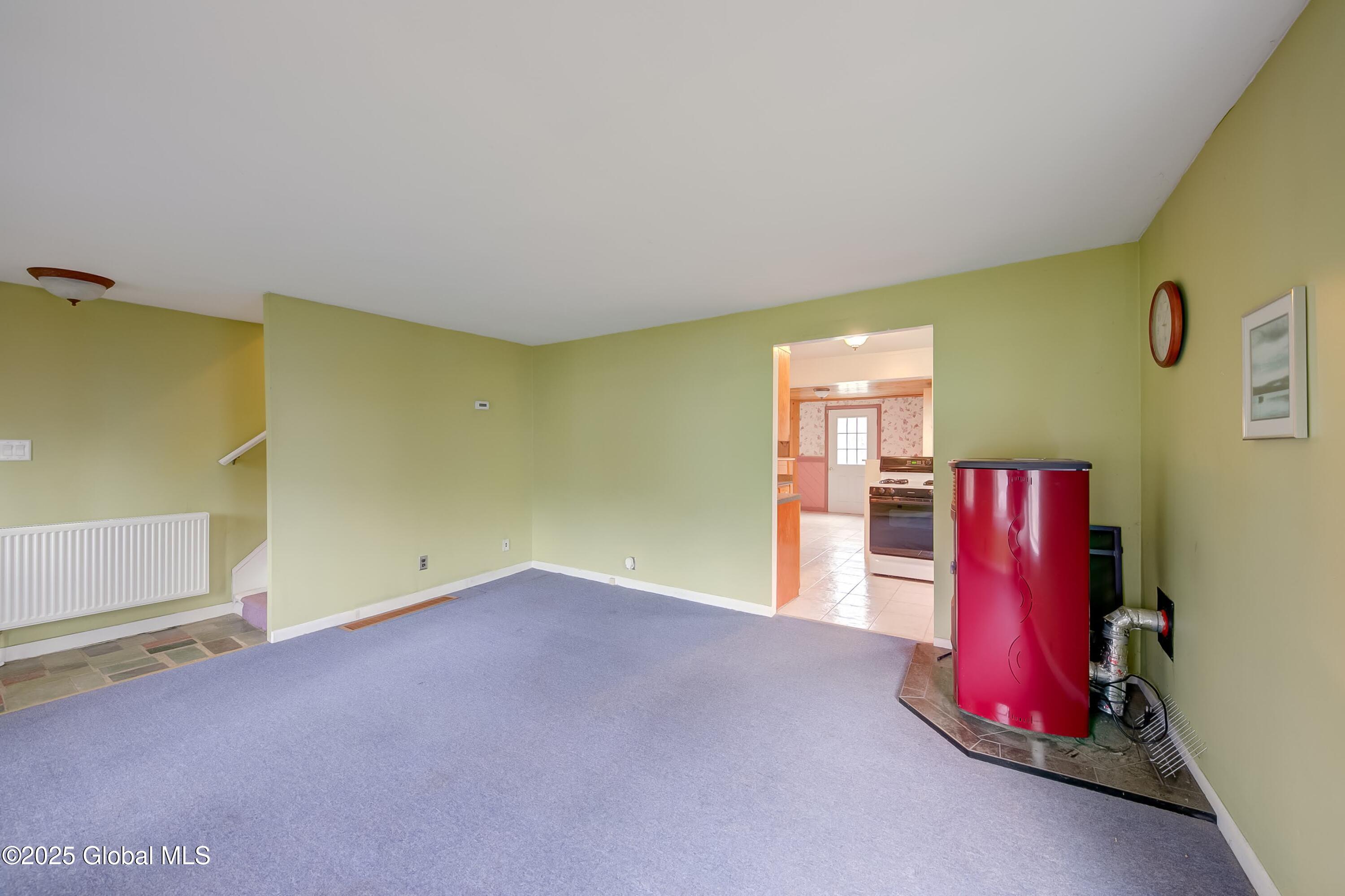 147 Parker Hall Road Kinderhook, NY 12130 - Photo 10 of 39 147 Park Hall-19