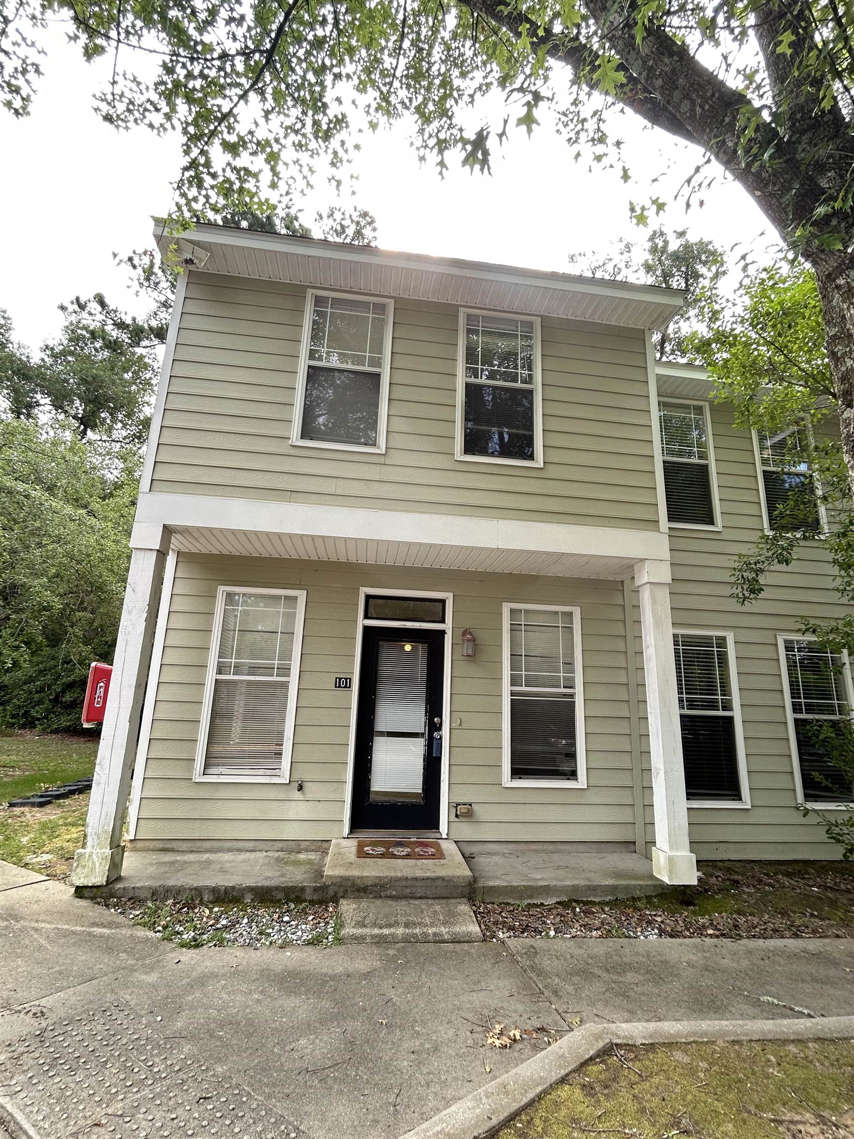 1417 Pullen Road, Unit 101 Tallahassee, FL 32303 - Photo 3 of 23