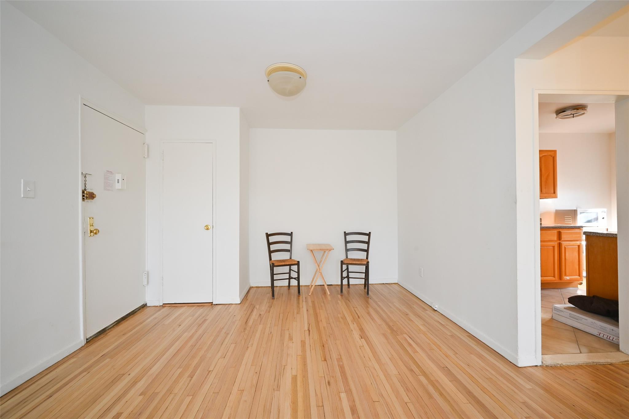 6535 Broadway, Unit 6A Bronx, NY 10471 - Photo 6 of 26 Spacious living room with versatile dining nook