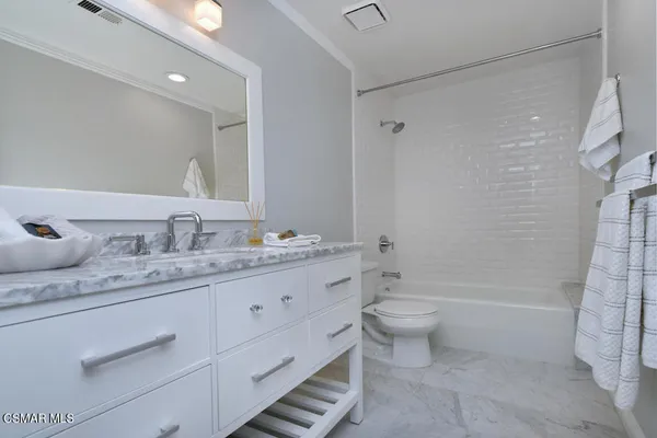 $1,148,500 | 4647 Club View Drive, Westlake Village, CA 91362