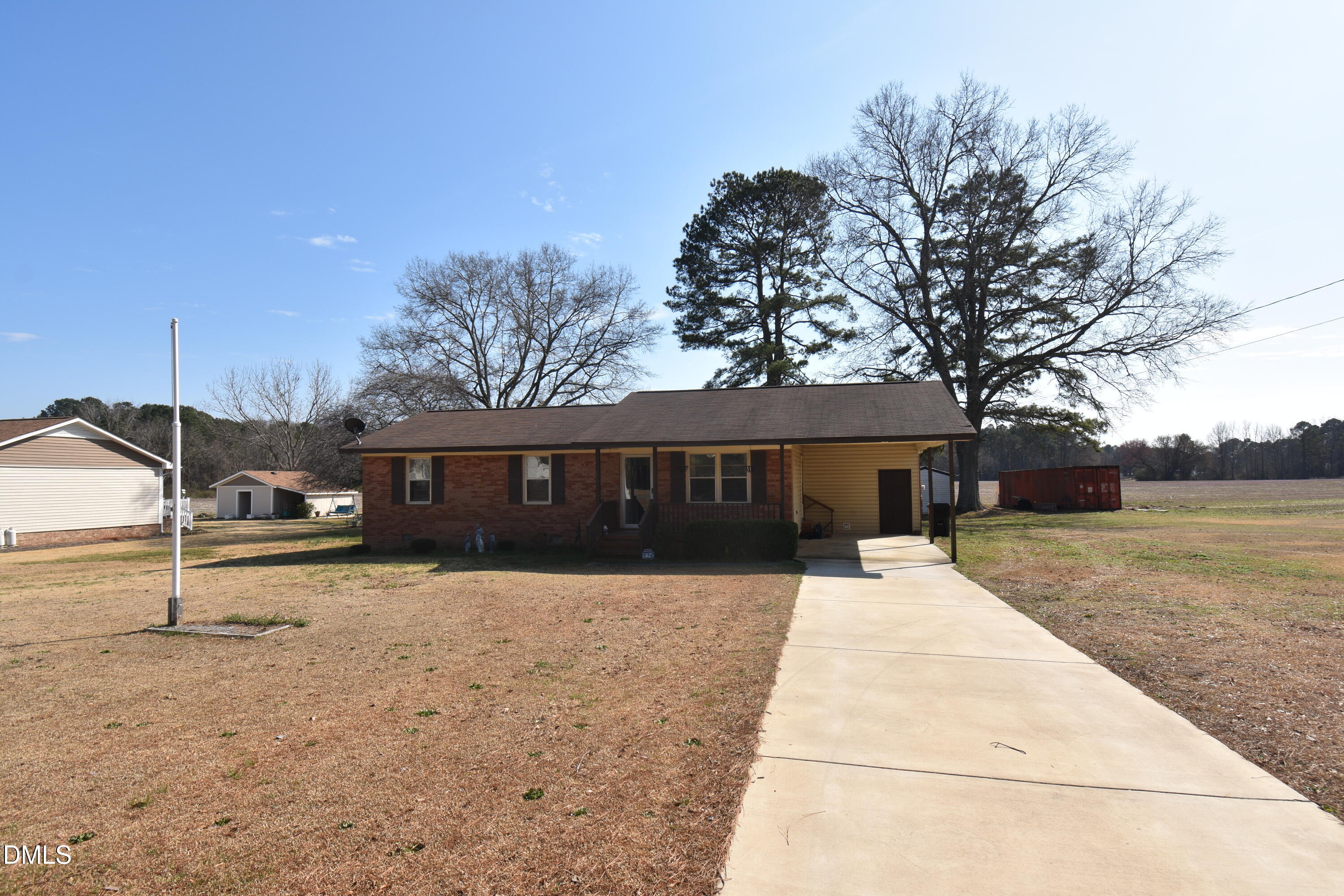 216 Sullivan Road Selma, NC 27576 - Photo 1 of 24 DSC_8089