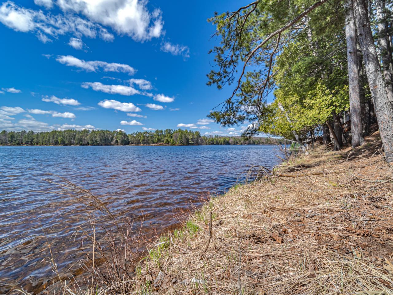 8711 Poolside Lane, Unit 2 Sayner, WI 54560 - Photo 19 of 32 Gallery Image 19