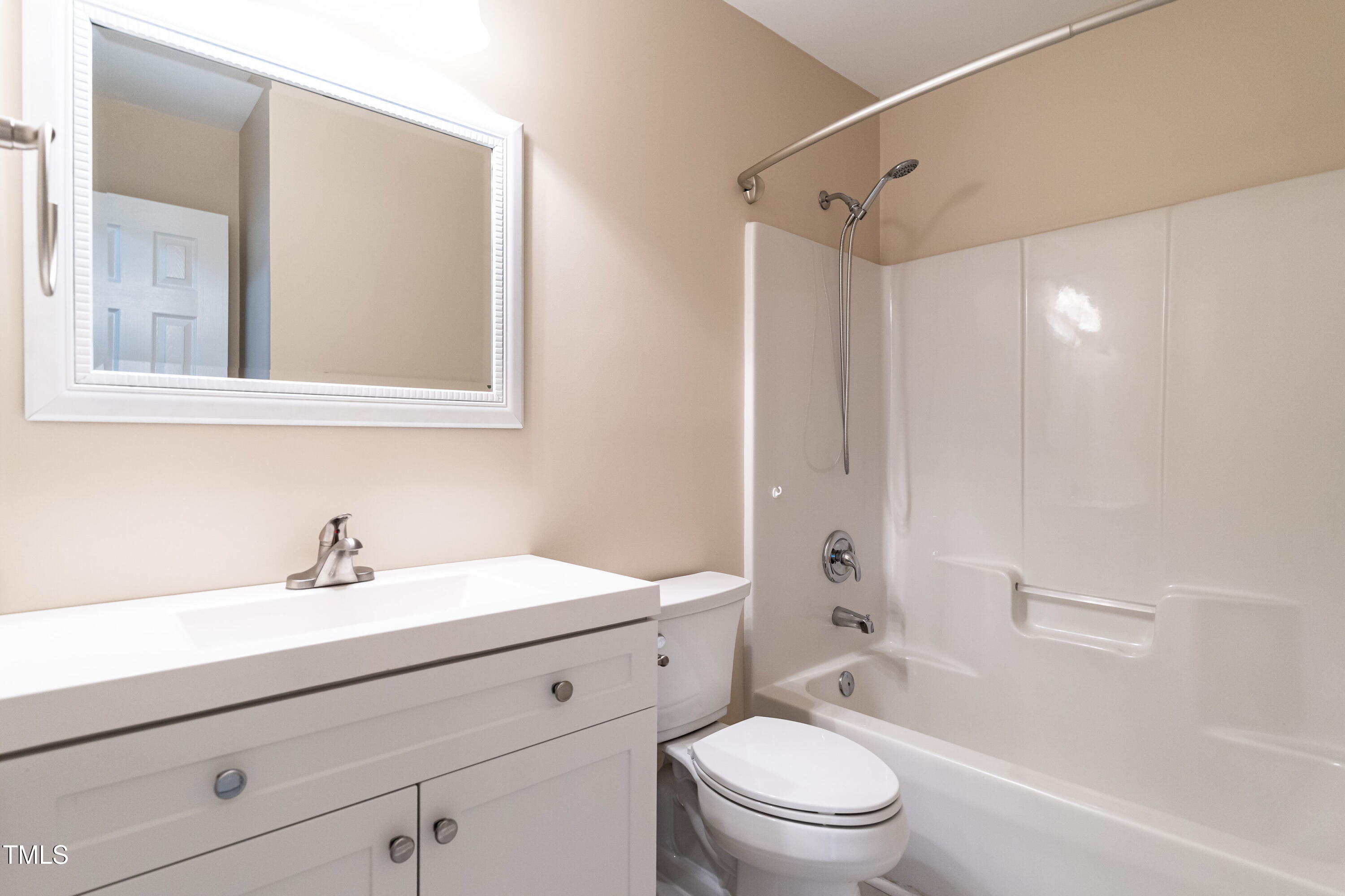 5812 North Beaver Lane Raleigh, NC 27604 - Photo 36 of 66 028-original-bathroom